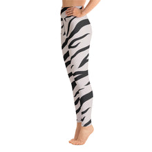 Load image into Gallery viewer, Yoga Leggings - Serengeti
